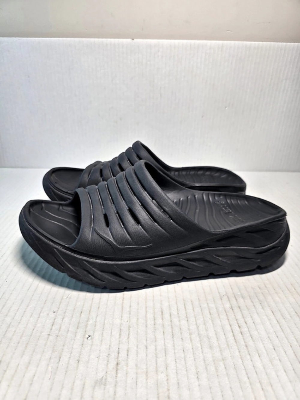 Hoka One One Ora Recovery Slide 2  Women 11 Black Sandals Shoes